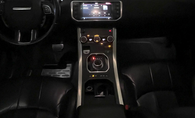 Land Rover Range R.EVOQUE Si4 SE Dynamic 2.0 Aut. 2016 Gasolina-2