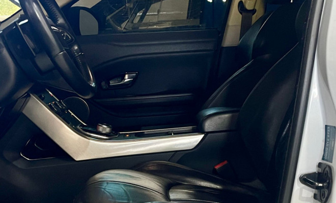 Land Rover Range R.EVOQUE Si4 SE Dynamic 2.0 Aut. 2016 Gasolina-8