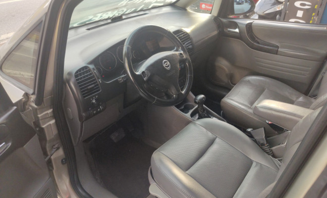 GM - Chevrolet Zafira Elite 2.0 MPFI FlexPower 8V  Aut 2011 Flex-8