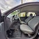 VW - VolksWagen Gol (novo) 1.0 Mi Total Flex 8V 4p 2009 Flex
