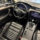 VW - VolksWagen Passat Highline 2.0 TSI 220cv Tip. 2018 Gasolina-9
