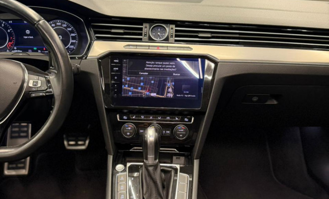 VW - VolksWagen Passat Highline 2.0 TSI 220cv Tip. 2018 Gasolina-6