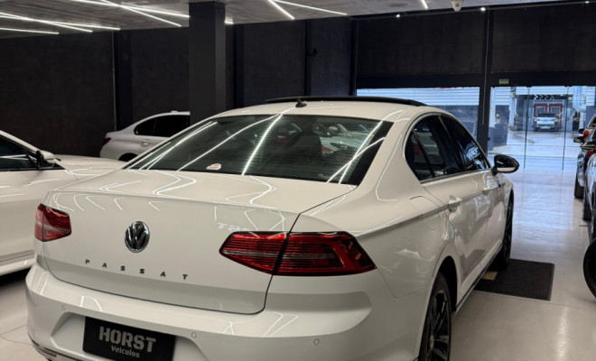 VW - VolksWagen Passat Highline 2.0 TSI 220cv Tip. 2018 Gasolina-14