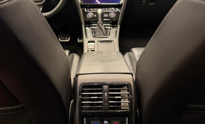 VW - VolksWagen Passat Highline 2.0 TSI 220cv Tip. 2018 Gasolina-1