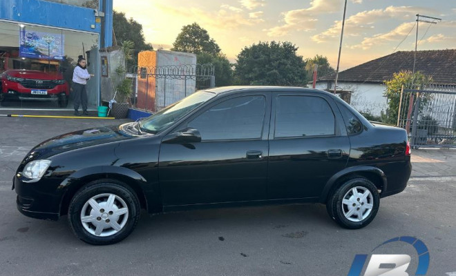 GM - Chevrolet Classic Life/LS 1.0 VHC FlexP. 4p 2010 Flex-1