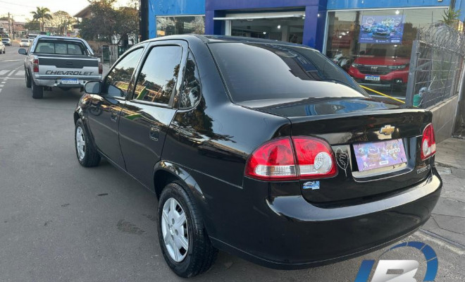 GM - Chevrolet Classic Life/LS 1.0 VHC FlexP. 4p 2010 Flex-2