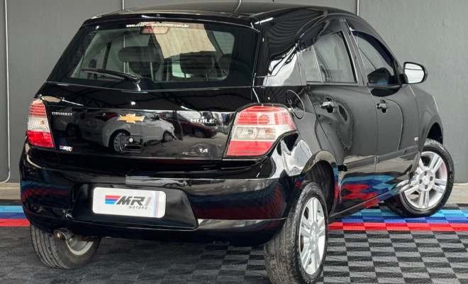 GM - Chevrolet AGILE LTZ 1.4 MPFI 8V FlexPower 5p 2011 Flex-7