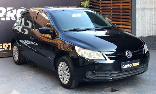 VW - VolksWagen Gol  1.0  2011 Flex 100% Financiado  AC/TROCAS-1