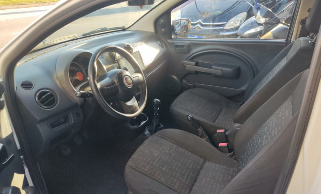 Fiat UNO VIVACE 1.0 EVO Fire Flex 8V 3p 2013 Flex-10