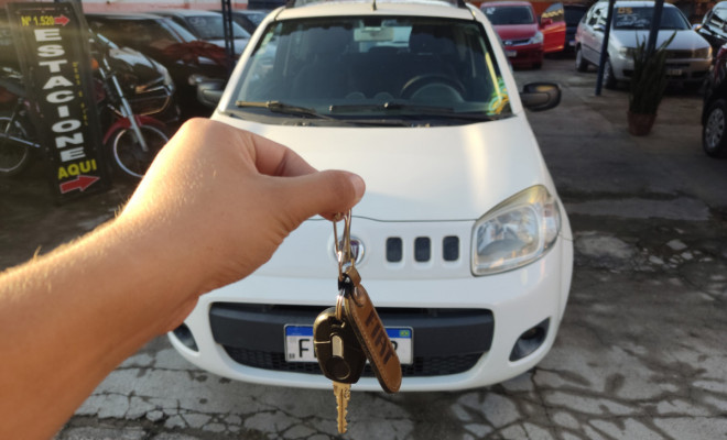 Fiat UNO VIVACE 1.0 EVO Fire Flex 8V 3p 2013 Flex-17