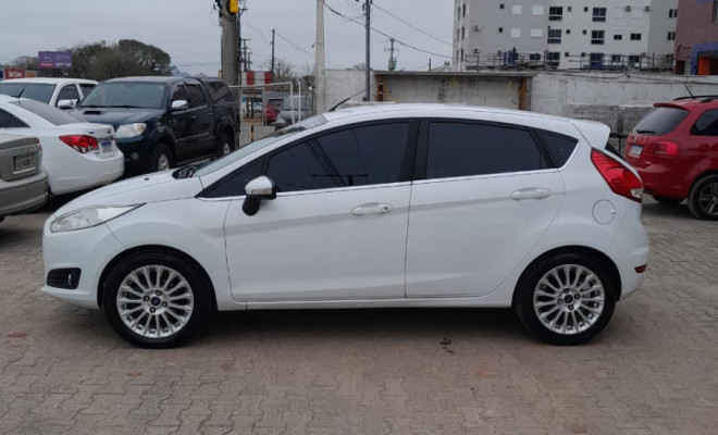 Ford Fiesta TIT./TIT.Plus 1.6 16V Flex Aut. 2014 Flex-3