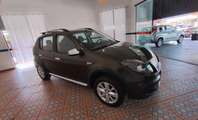 Renault SANDERO STEPWAY Hi-Power 1.6 8V 5p 2013 Flex-1