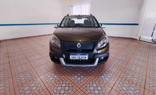 Renault SANDERO STEPWAY Hi-Power 1.6 8V 5p 2013 Flex