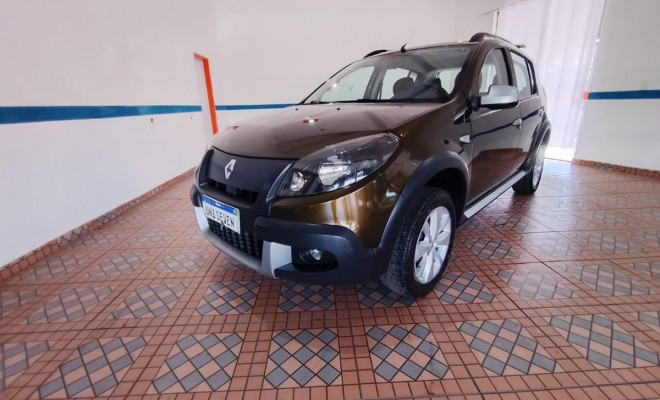 Renault SANDERO STEPWAY Hi-Power 1.6 8V 5p 2013 Flex-0