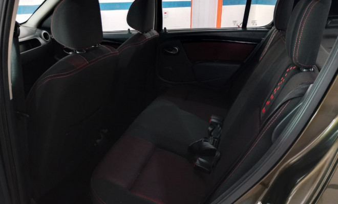 Renault SANDERO STEPWAY Hi-Power 1.6 8V 5p 2013 Flex-9