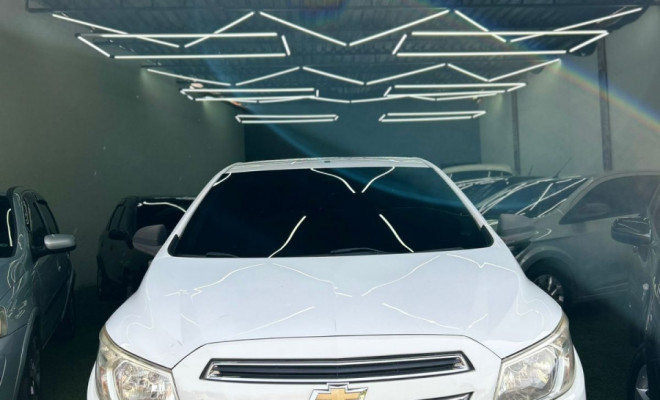 GM - Chevrolet ONIX HATCH LT 1.0 8V FlexPower 5p Mec. 2015 Flex-0
