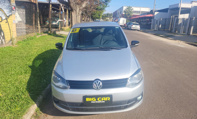 VW - VolksWagen Fox 1.0 Mi Total Flex 8V 5p 2013 Flex-0
