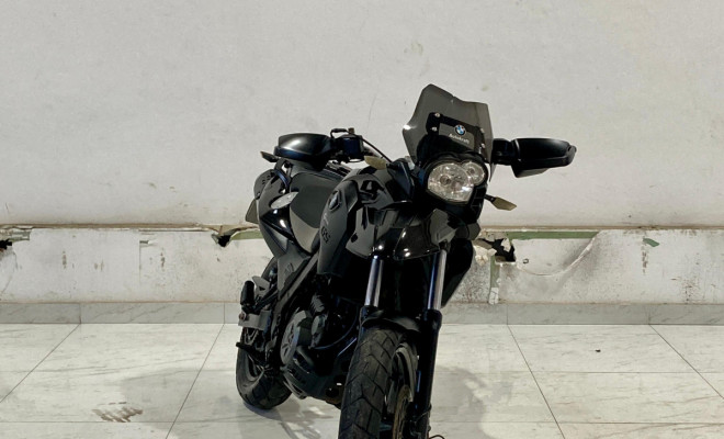 🔹 BMW G650 GS ABS 2015 – Estilo, Força e Segurança na Estrada! 🔹