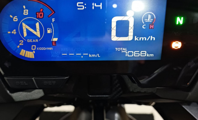 HONDA CB 500X 2023 Gasolina-5