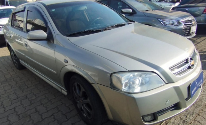 GM - Chevrolet Astra Advantage 2.0 MPFI 8V FlexPower 5p 2011 Flex