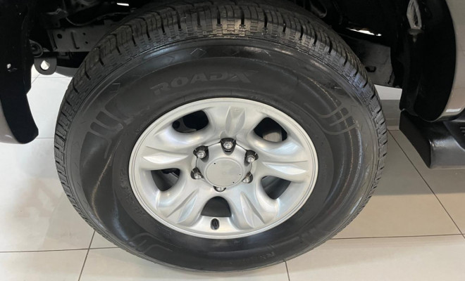 Toyota Hilux SW4 4x4 3.0 8V TB Diesel 2002 Diesel-17