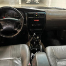 Toyota Hilux SW4 4x4 3.0 8V TB Diesel 2002 Diesel