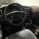 Toyota Hilux SW4 4x4 3.0 8V TB Diesel 2002 Diesel