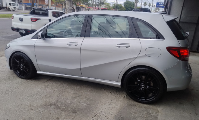 Mercedes-Benz Classe B 200 CGI 1.6 TB Sport 156cv Aut 2015 Flex-5