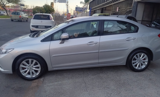 Honda Civic Sedan LXR 2.0 Flexone 16V Aut. 4p 2014 Flex-0