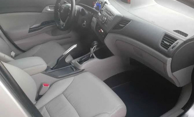 Honda Civic Sedan LXR 2.0 Flexone 16V Aut. 4p 2014 Flex-10