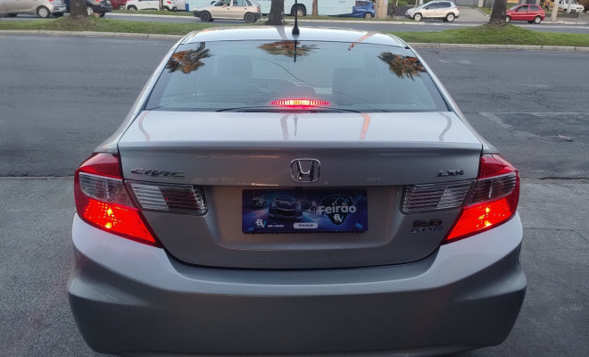 Honda Civic Sedan LXR 2.0 Flexone 16V Aut. 4p 2014 Flex-3