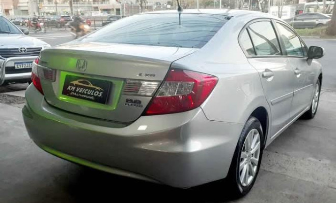 Honda Civic Sedan LXR 2.0 Flexone 16V Aut. 4p 2014 Flex-1