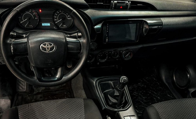 Toyota Hilux CD 4x4 2.8 Diesel Mec. 2017 Diesel-3
