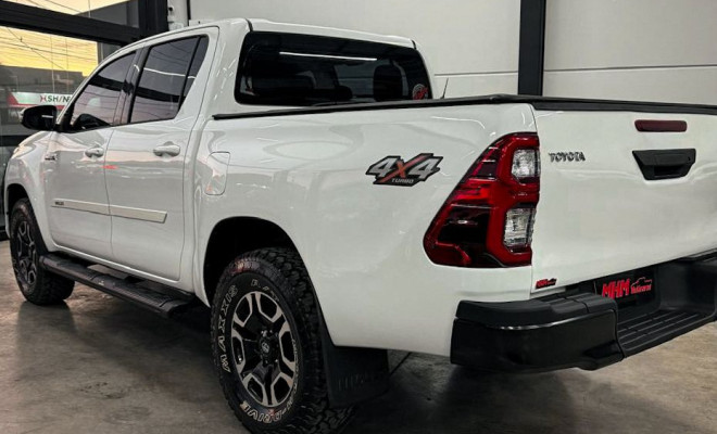 Toyota Hilux CD 4x4 2.8 Diesel Mec. 2017 Diesel-2