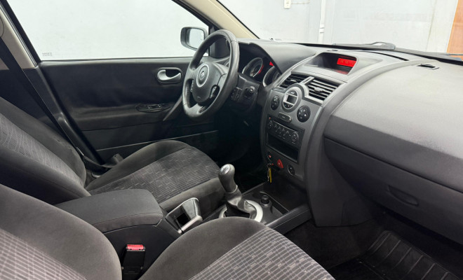 Renault Megane Grand Tour Dynam. Hi-Flex 1.6 16V 2012 Flex-6