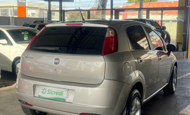 Fiat Punto ATTRACTIVE 1.4 Fire Flex 8V 5p 2012 Flex-4