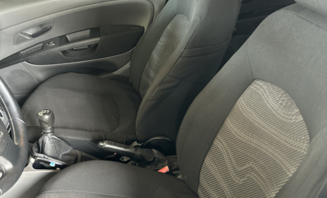 Fiat Punto ATTRACTIVE 1.4 Fire Flex 8V 5p 2012 Flex-13