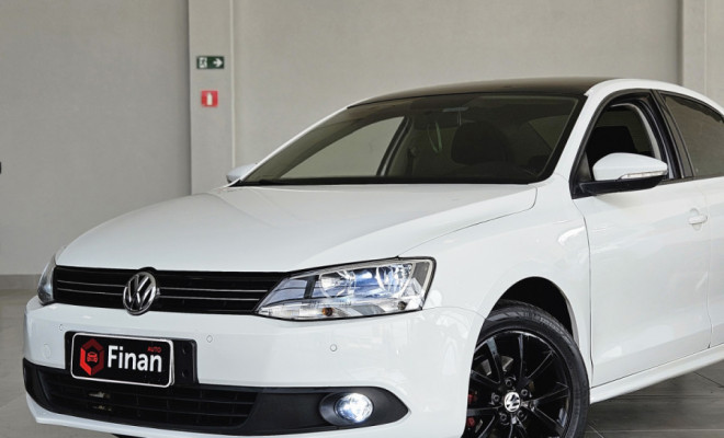 VW - VolksWagen JETTA Comfortline 2.0 T.Flex 8V 4p Tipt. 2014 Flex-0