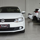 VW - VolksWagen JETTA Comfortline 2.0 T.Flex 8V 4p Tipt. 2014 Flex-4