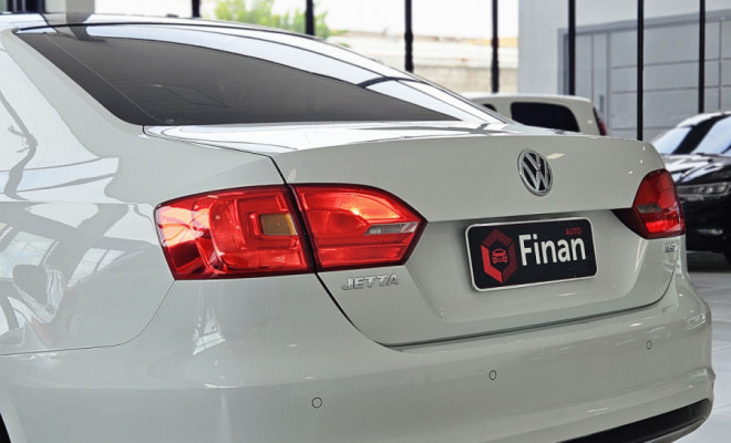 VW - VolksWagen JETTA Comfortline 2.0 T.Flex 8V 4p Tipt. 2014 Flex-7