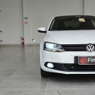 VW - VolksWagen JETTA Comfortline 2.0 T.Flex 8V 4p Tipt. 2014 Flex-3