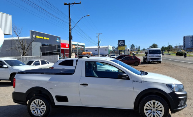 VW - VolksWagen Saveiro Robust 1.6 Total Flex 8V 2020 Flex-2
