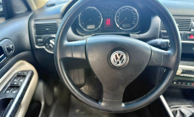 VW - VolksWagen Golf Sportline 1.6 Mi Total Flex 8V 4p 2008 Flex-9