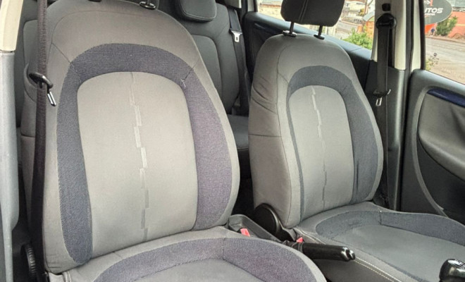 Fiat Punto ATTRACTIVE 1.4 Fire Flex 8V 5p 2014 Flex-8