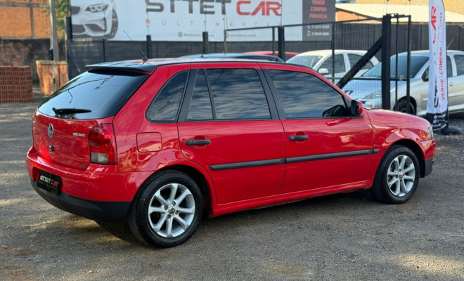 VW - VolksWagen Gol (novo) 1.0 Mi Total Flex 8V 4p 2013 Flex-1