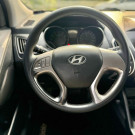 Hyundai ix35 2.0 16V 170cv 2WD/4WD Aut. 2011 Gasolina-6