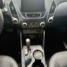 Hyundai ix35 2.0 16V 170cv 2WD/4WD Aut. 2011 Gasolina-7
