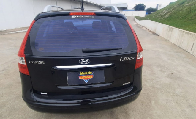 Hyundai i30cw 2.0 16V 145cv Aut. 5p 2011 Flex-2