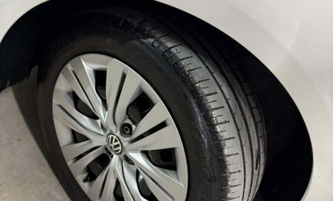 VW - VolksWagen VOYAGE 1.6 MSI Flex-7