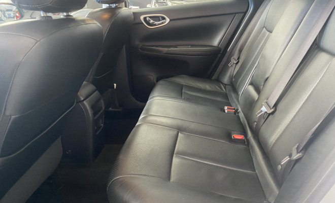Nissan Sentra SL 2.0/ 2.0 Flex Fuel 16V Aut. 2014 Flex-7
